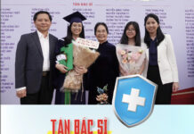 Tân bác sĩ tiếp nối truyền thống gia đình